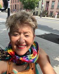 Penny Hatch at her finest ZUMBA! #lifewithlisbeth#lifewithlisbeth#pennyhatch