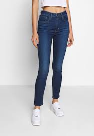 These women's high rise skinny jeans hugs your waist and the skinny leg elongates your silhouette, showing you off in all the right ways. Levi S 721 High Rise Skinny Jeans Skinny Fit Out On A Limb Blue Denim Zalando De