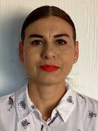 Gloria Botello's Instagram, Twitter & Facebook