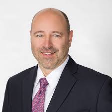 Kevin Smallwood's Instagram, Twitter & Facebook