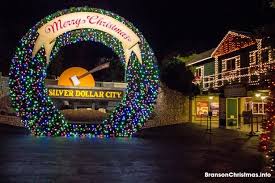 Entrance To An Old Time Christmas At Silver Dollar City Part Of An Ozark Mountain Christmas In Branson Mi Silver Dollar City Christmas Guide Christmas Travel