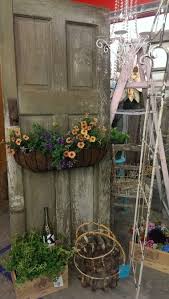 Old Door Repurposed Vintage Garden Deko Weihnachten Fenster Garten Design Alte Fenster Dekorieren