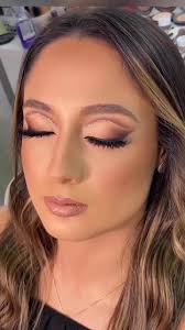 Emilia Mora (emiliatubebe)