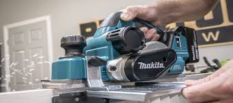 Semuanya dibedakan sesuai fungsinya dan khusus untuk cat kayu sesuai namanya cat jenis ini hanya bisa digunakan untuk furniture atau bahan dasar kayu seperti misalnya meja kayu, kursi kayu. Update Specs Dan Harga Mesin Serut Makita Asli Semua Tipe Daftar Harga Tarif