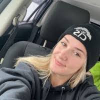 Danielle Coddington's Instagram, Twitter & Facebook