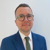 Daniel Redfearn's Instagram, Twitter & Facebook