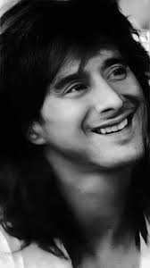 Of course the answer is Steve Rosen! See everyone next week! 👑🍸🕺🏻