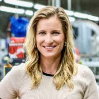 Meredith Crizer's Instagram, Twitter & Facebook