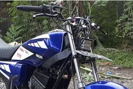 Kemudian shock juga di ganti dengan menggunakan shock merk yss. Muka Sangar Modifikasi Yamaha Rx King Ala Bandungan Pasang Lampu Led Aftermarket Gridoto Com