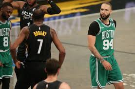 He and his wife, laura, have one son, elias, who was born in june of 2019. Evan Fournier Starts Drama With Kevin Durant While Down A Billion Points Video