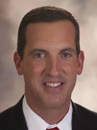 Darryl Grady's Instagram, Twitter & Facebook