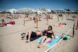Hotel restaurant à la grande motte. Deconfinement Reservation Obligatoire Sur La Plage Statique De La Grande Motte