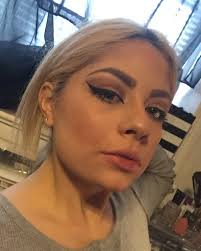 Eva Marino (@losereva)