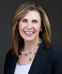 Kimberly Phipps's Instagram, Twitter & Facebook