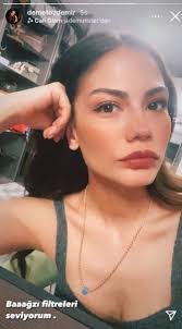 Hikayemiz fahriye evceni tanimadan onun hakkinda kotu sozler ve kotu laf atanlar icin onun hakkinda yalan soylerenlere inat yazilmistir eksiklerimiz veya hatalarimiz varsa. Demet Ozdemir Loved This Filter Esra Bilgic Enjoyed The Beach The Elegance Of Fahriye Evcen
