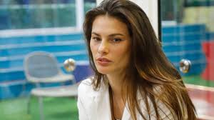 La produzione l'avrebbe avvisata dell'accaduto. Wlcvxlgx4ebknm