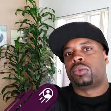 Does anyone remember Mr Locke running out of his office in the gym in his  underwear? My brother, Kirk, was hit in the head with a basketball. Knocked  him out cold. Mr