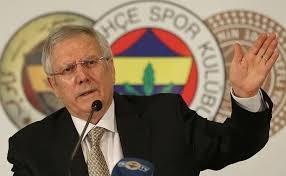Fenerbahçe kulübünde 20 yıl başkanlık yapan aziz yıldırım, 24 haziran perşembe günü i̇stanbul'da basın toplantısı düzenleyecek. Aziz Yildirim Basin Toplantisi Duzenleyecek