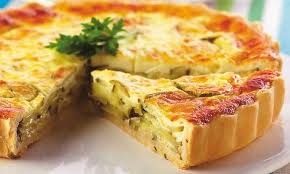 Resultado de imagem para quiche de abobrinha e queijo
