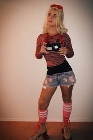 Don cheadle, mark wahlberg, julianne moore and others. Well I Ain T No Heather Graham But Here S My Rollergirl From Boogie Nights Halloween Costumes