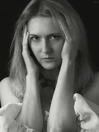 Anybody else curious what the rest of the lyrics are?