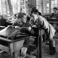 See more ideas about robert doisneau, robert, french photographers. Atelier Robert Doisneau Site Officiel Robert Doisneau Idee Fotografiche Fotografia Di Persone