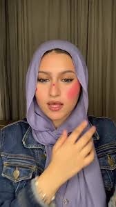 Sondra Blust Liochan