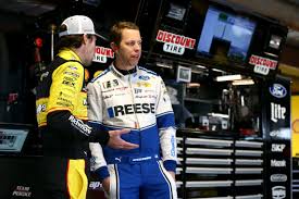 Denny hamlin wins round one of knockout qualifying at martinsville speedway! Draftkings Fantasy Nascar Daily Picks Lineup Advice For The Stp 500