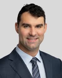 Stephen Seelbach's Instagram, Twitter & Facebook