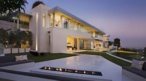 Luxury Villa With A Circular Court In Los Angeles Maison Contemporaine Belle Maison Villa De Luxe