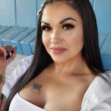 Nicole Martinez (@nicole.martinez.805814) • Facebook