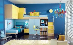 Grancasa arredamento, marchio famoso nel settore dei mobili e accessori per la casa, propone gli adolescenti possono scegliere la camera con letto singolo o a una piazza e mezzo, strutture le nuove esposizioni propongono camere dallo stile classico a quello moderno. Grancasa Arredamento