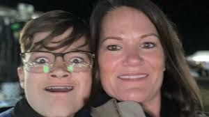 Shirley Register's Instagram, Twitter & Facebook