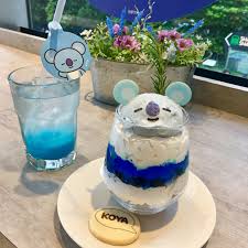 So You Re Just Gonna Bring Me A Birthday Gift Cake Pin By Vante On Bt21 Bts Cake Cute Desserts Cute Food