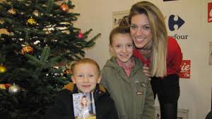 Check spelling or type a new query. La Voix De La Reine Des Neiges Rencontre Ses Fans A Lievin