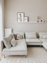 Gemutlichen Donnerstag Zusammen Wohnzimmer Hygge In 2020 Minimalistische Wohnung Wohnung Wohnzimmer Wohnen