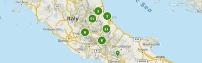 Natura incontaminata, itinerari ed escursioni, eccellenze enogastronomiche, borghi, mare, spiritualità e cultura, mille attività per vivere fino in fondo questa regione. Abruzzo Italien Beliebte Routen Alltrails