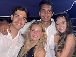 Brendan and alex fevola's daughter mia celebrated a very special milestone this week, her 21st birthday. Afl 2021 Daniel Rioli Mia Fevola Paris Lawrence Relationship News Instagram Daily Telegraph