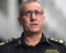 Ruby Princess docks at NSW port for 10 days but crew must remain