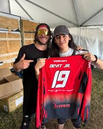 Keith DeVit Jr (@keithdevit19) • Instagram photos and videos
