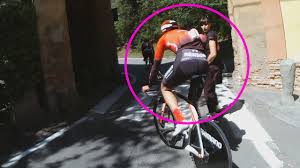 Tom dumoulin says that he couldn't believe the numbers he was putting through his power meter every corner the back wheel was slipping because i had my tt tyres on because i though it would be. Tom Dumoulin Team Sunweb Giro D Italia 2019 Youtube