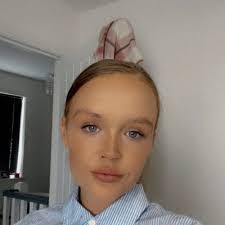 Jody Welsh's Instagram, Twitter & Facebook