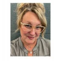 Stacy Devine's Instagram, Twitter & Facebook