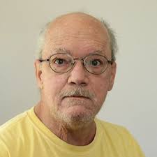 Why is my old radio-CD player not turning