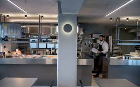 Συνέντευξη με τον σωτήρη κοντιζά του εστιατορίου nolan. To Ergasthrio Twn Geysewn H Ka8hmerinh