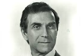 Peter mark richman was a serious football player before being sidelined by a knee injury, and after that he became a registered pharmacist and ran a drug store for a year. Whcoenss3tfthm