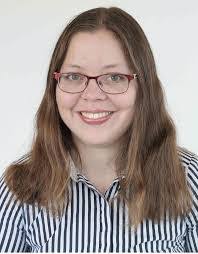 Samantha Crossman's Instagram, Twitter & Facebook