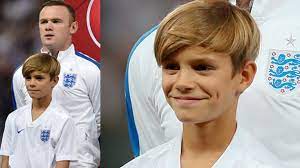 British footballer david beckham and wife british pop star. Da Strahlt David Beckham Mit Seinem Sohn Um Die Wette