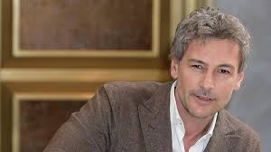 Spam subsections roberto farnesi led by Roberto Farnesi Foto Dalle Vacanze Prima Delle Riprese De Il Paradiso Delle Signore