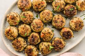 Airfryer green beans with a water fried egg on top. 14 Plant Based Weight Watchers Recipes For Dinner